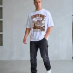 Full body street style look with the Starry Night vintage t shirts oversized.